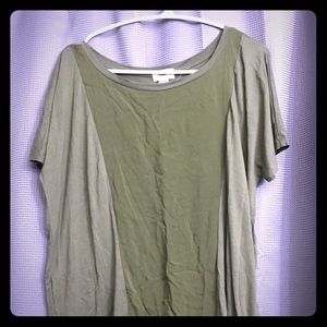 Oversized olive shirt two toned shortsleeved